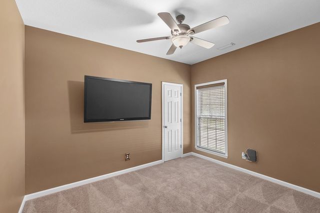 141 Gracebrook Ct., Headland, AL 36345