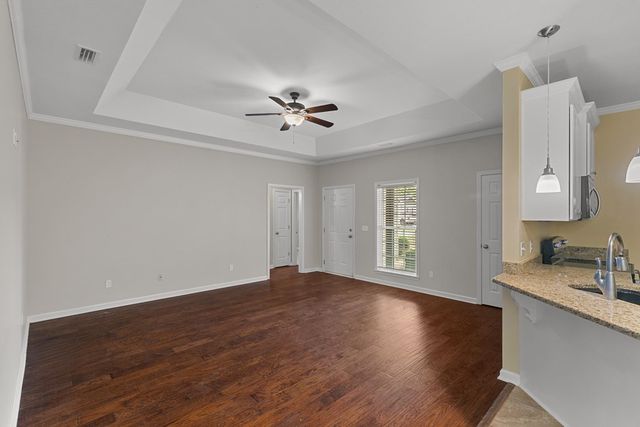 141 Gracebrook Ct., Headland, AL 36345