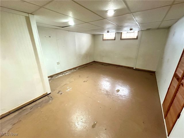 33012 Lake Shore Boulevard, Willowick, OH 44095