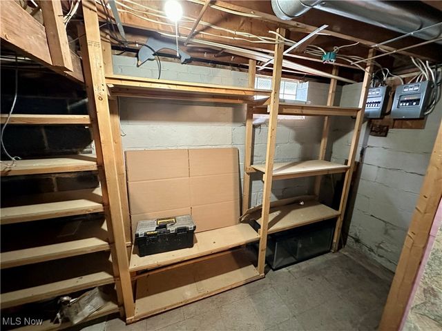 33012 Lake Shore Boulevard, Willowick, OH 44095