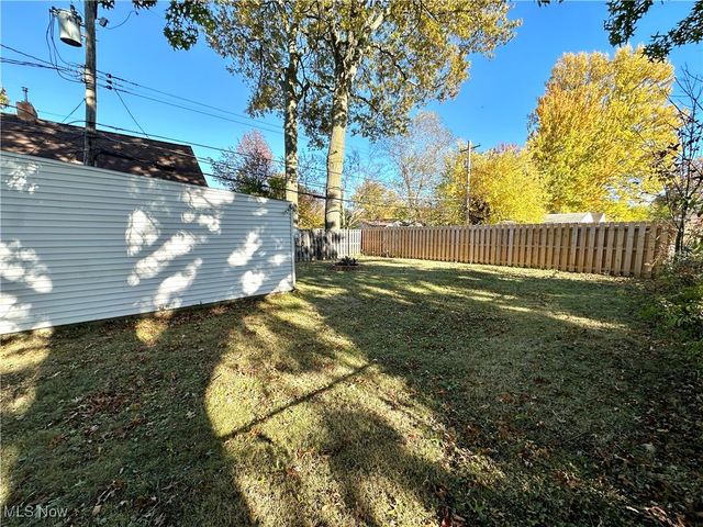 33012 Lake Shore Boulevard, Willowick, OH 44095