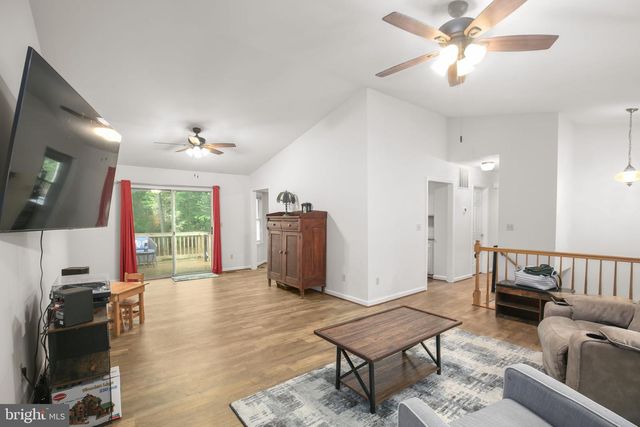 132 JEFFERSON AVE, Locust Grove, VA 22508