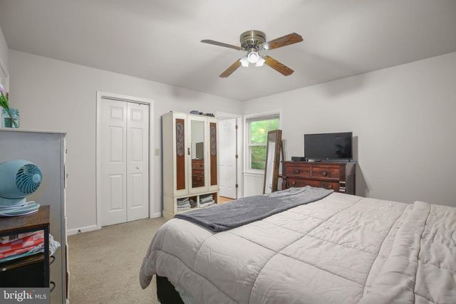 132 JEFFERSON AVE, Locust Grove, VA 22508