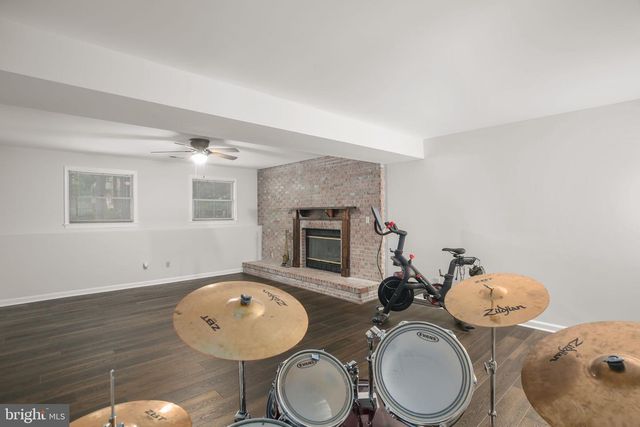 132 JEFFERSON AVE, Locust Grove, VA 22508