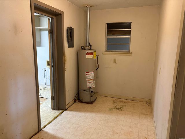 906 W Louisiana Street, Beebe, AR 72012