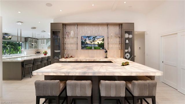 1650 Mullet CT, Naples, FL 34102