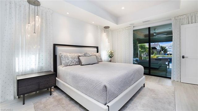 1650 Mullet CT, Naples, FL 34102