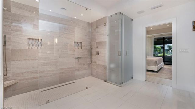 1650 Mullet CT, Naples, FL 34102