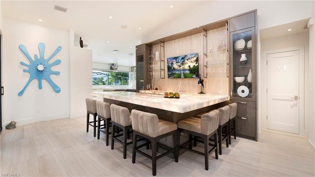 1650 Mullet CT, Naples, FL 34102