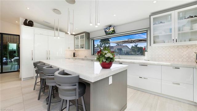 1650 Mullet CT, Naples, FL 34102