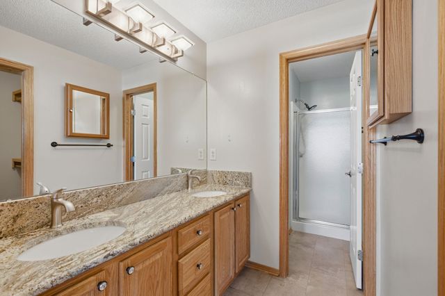 4426 E FALCON ST, Wichita, KS 67220