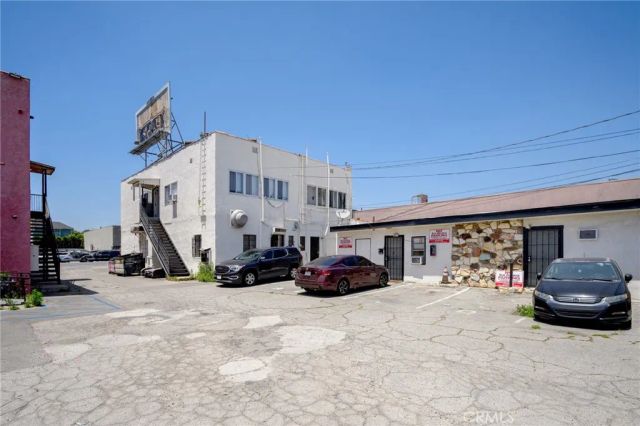 6634 Lankershim Boulevard C, North Hollywood, CA 91606