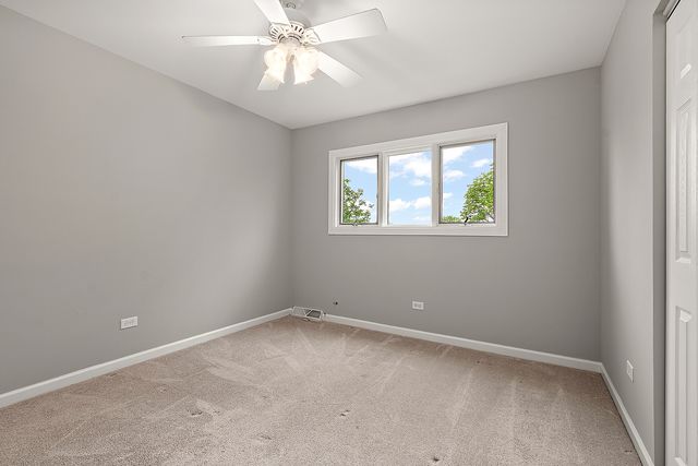 16324 Brementowne Drive, Tinley Park, IL 60477