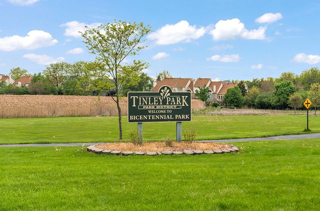 16324 Brementowne Drive, Tinley Park, IL 60477