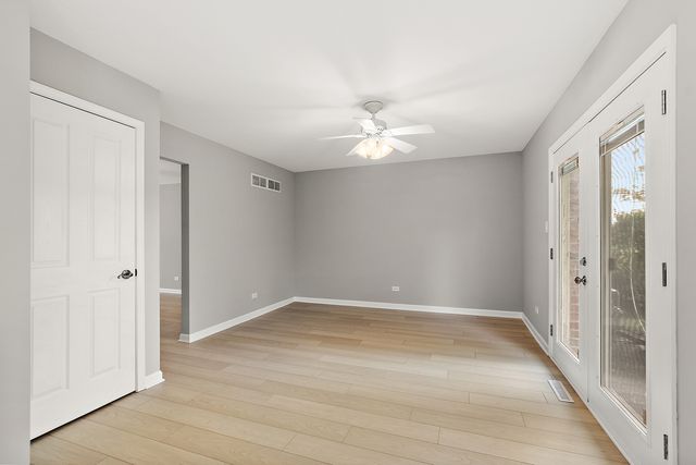 16324 Brementowne Drive, Tinley Park, IL 60477