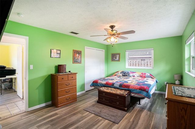 3811 RAVENNA DRIVE, Valrico, FL 33594