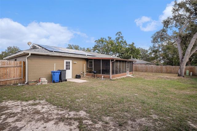 3811 RAVENNA DRIVE, Valrico, FL 33594