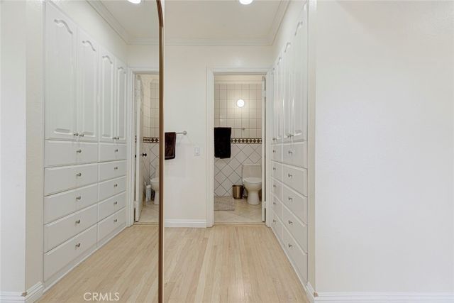 1349 N Columbus 16, Glendale, CA 91202