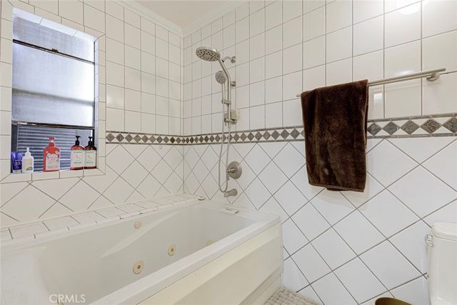 1349 N Columbus 16, Glendale, CA 91202