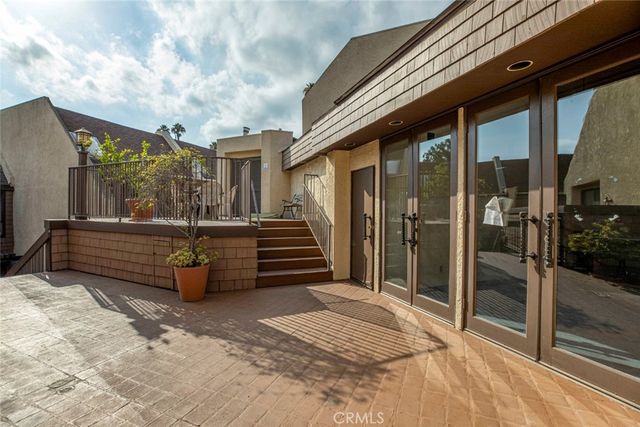 1349 N Columbus 16, Glendale, CA 91202