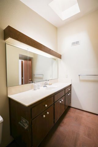 909 Harvard Pl, Woodland, CA 95695