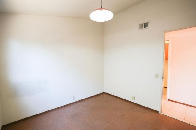 909 Harvard Pl, Woodland, CA 95695