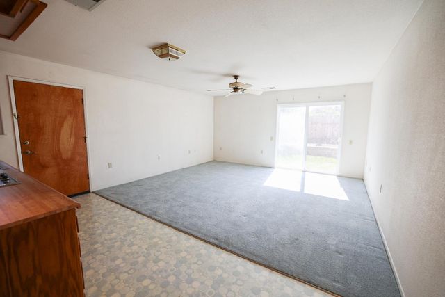 909 Harvard Pl, Woodland, CA 95695