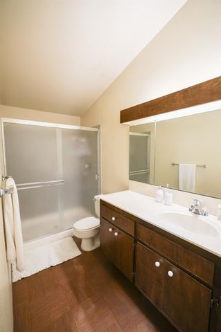 909 Harvard Pl, Woodland, CA 95695