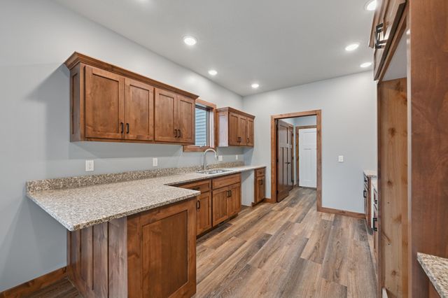 16908 Piper Lane, Brainerd, MN 56401