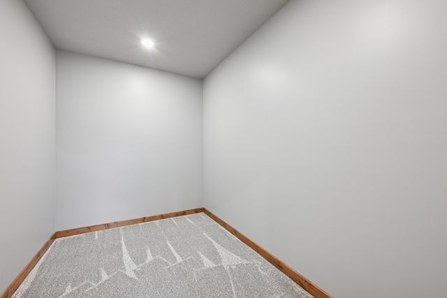 16908 Piper Lane, Brainerd, MN 56401