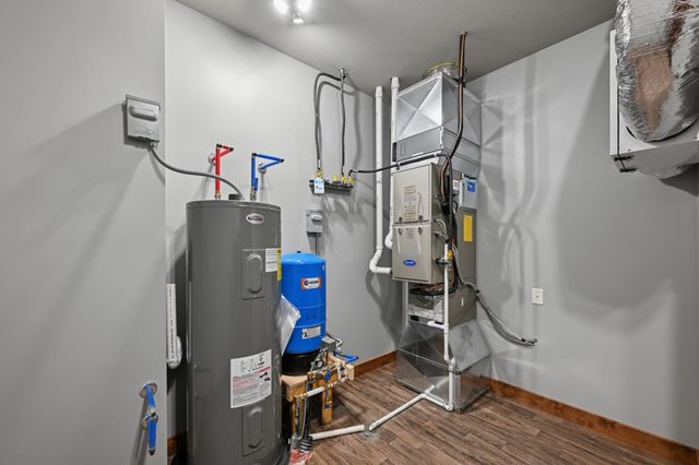 16908 Piper Lane, Brainerd, MN 56401