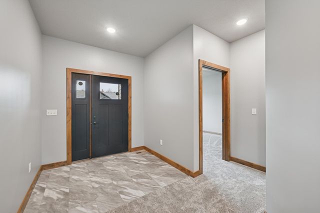 16908 Piper Lane, Brainerd, MN 56401