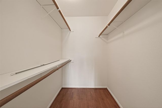 2829 Timmons Lane 144, Houston, TX 77027