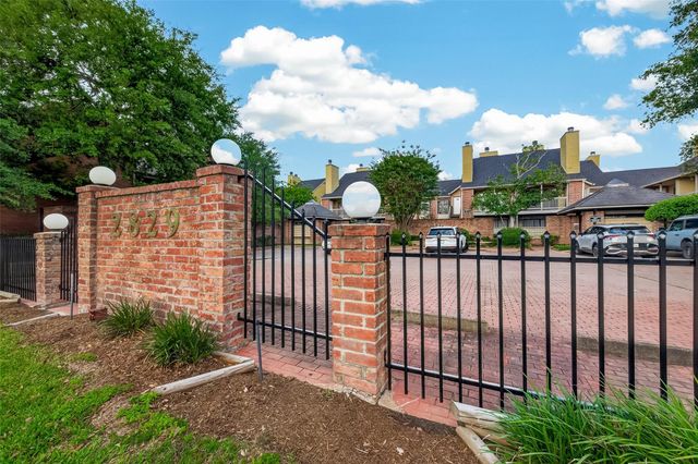 2829 Timmons Lane 144, Houston, TX 77027