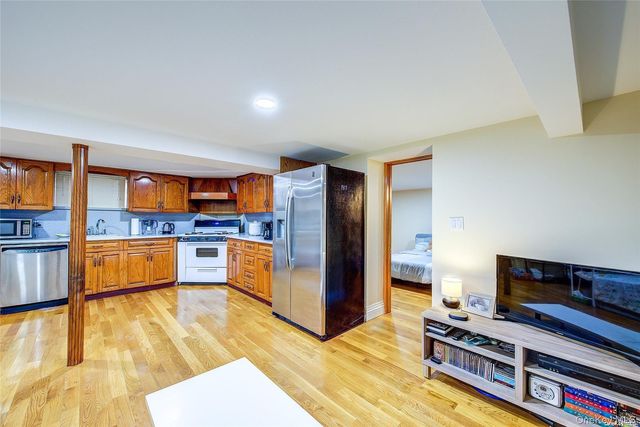 43-33 163rd Street, Flushing, NY 11358