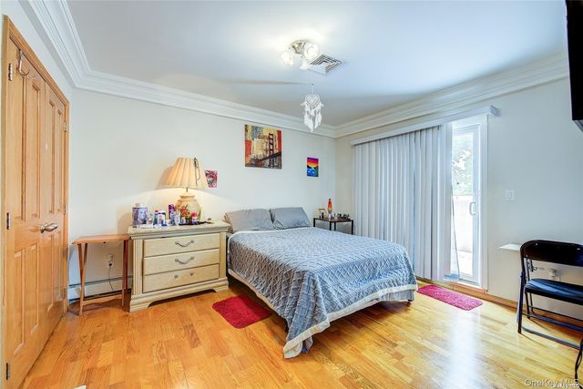 43-33 163rd Street, Flushing, NY 11358