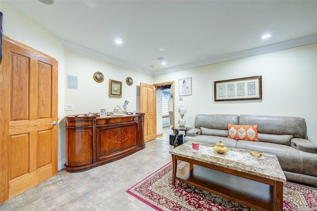 43-33 163rd Street, Flushing, NY 11358