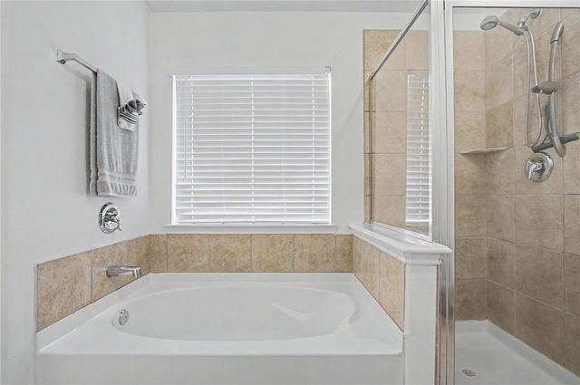 11219 Northam Drive, Tomball, TX 77375