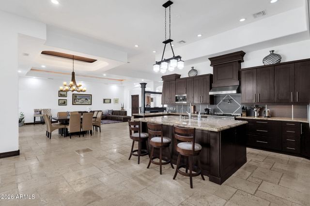 7320 E SWEETWATER Avenue, Scottsdale, AZ 85260