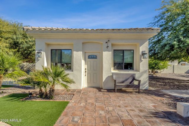 7320 E SWEETWATER Avenue, Scottsdale, AZ 85260