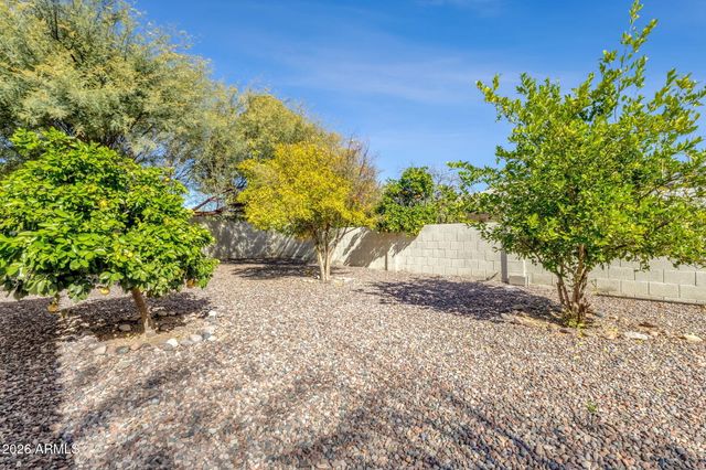 7320 E SWEETWATER Avenue, Scottsdale, AZ 85260