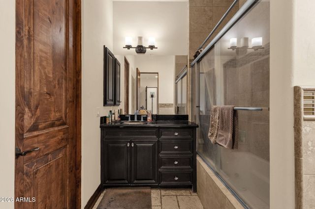 7320 E SWEETWATER Avenue, Scottsdale, AZ 85260