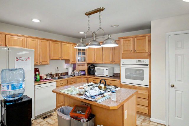 7090 PENNY LN, Sunderland, MD 20689