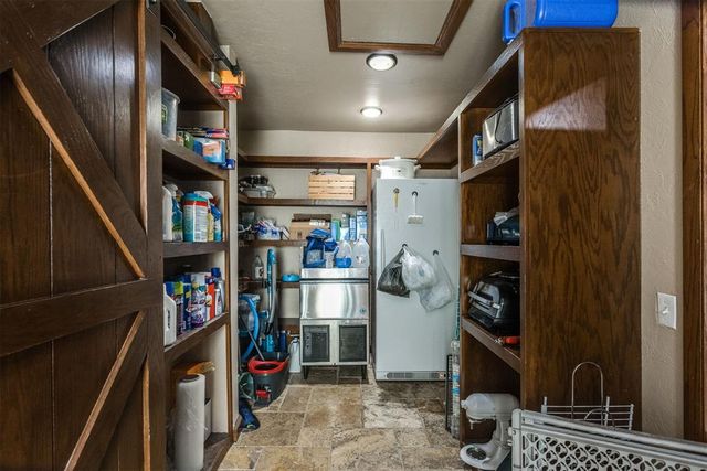 1901 S Country Club Road, Newcastle, OK 73065