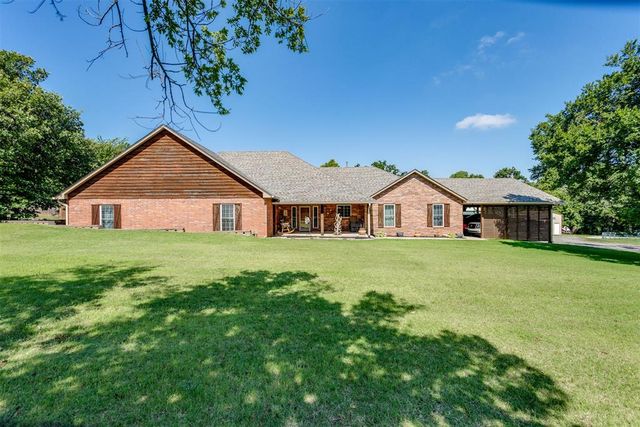 1901 S Country Club Road, Newcastle, OK 73065