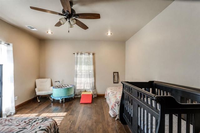 1901 S Country Club Road, Newcastle, OK 73065