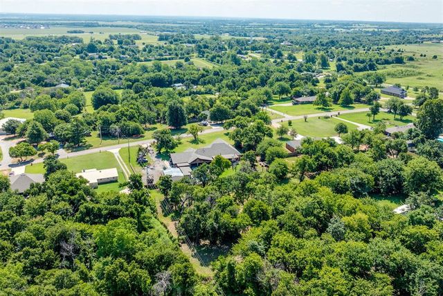 1901 S Country Club Road, Newcastle, OK 73065
