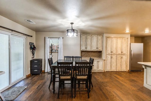 1901 S Country Club Road, Newcastle, OK 73065