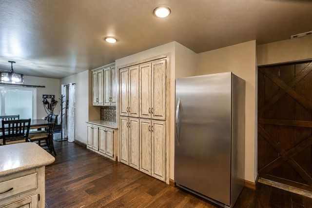 1901 S Country Club Road, Newcastle, OK 73065