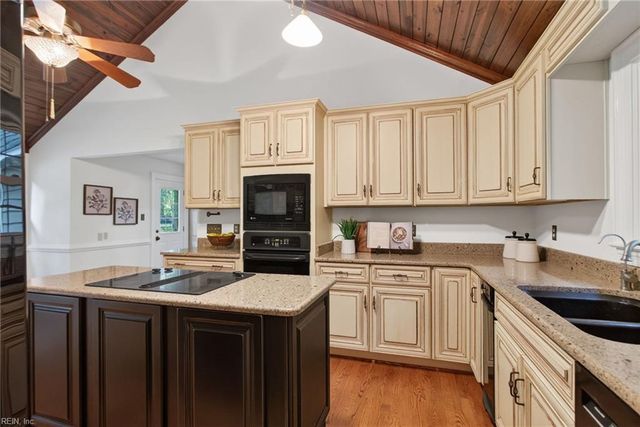 413 Woodards Ford RD, Chesapeake, VA 23322
